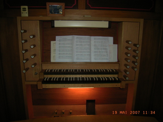 imag0034
