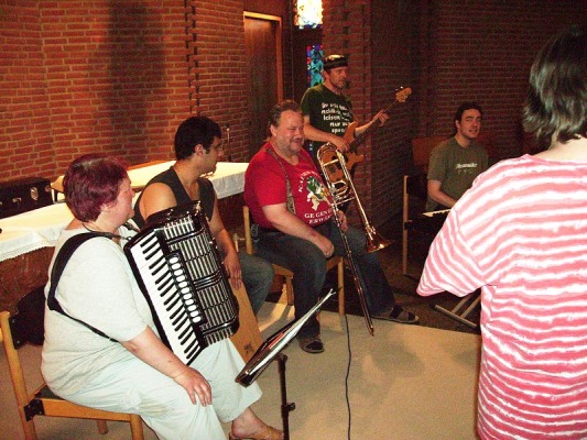 Skaliertes Bild IMG_0044.JPG: Un poquito cantas 